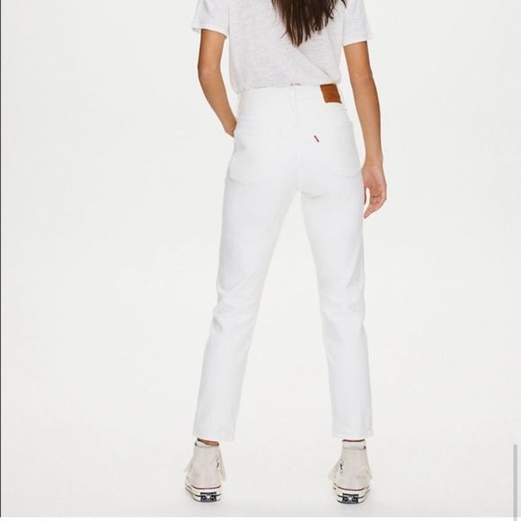 Levi's 501 White Distressed Denim Jeans - Picture 2 of 14